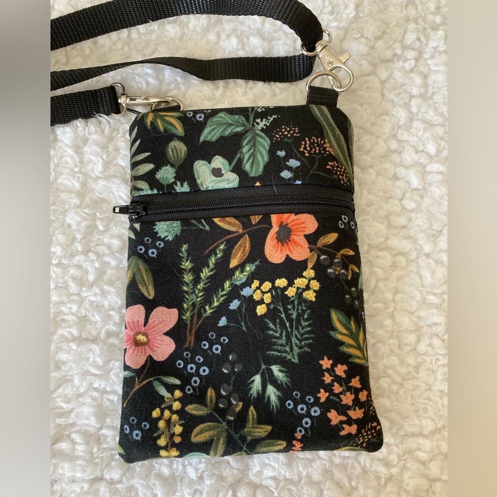 Jaden Design floral crossbody small padded phone pouch bag/purse